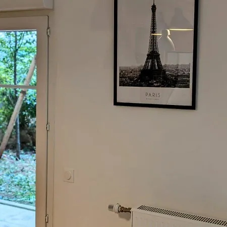 Magnifique 2 Pieces Avec Terrasse Et Grand Jardin Apartment Saint-Ouen (Seine-Saint-Denis)