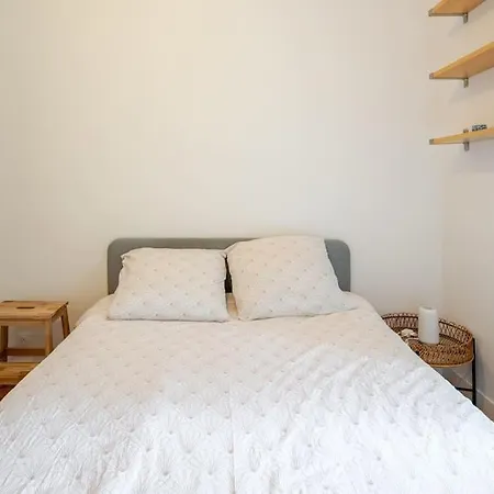 Magnifique 2 Pieces Avec Terrasse Et Grand Jardin Saint-Ouen (Seine-Saint-Denis)